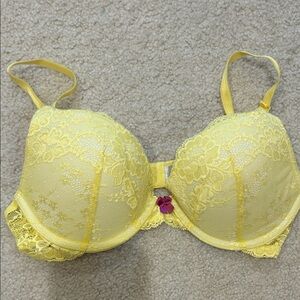 Victoria's Secret Dream Angels Push Up Bra